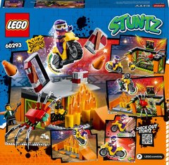 Конструктор LEGO City Stuntz Парк каскадерів 170 деталей (60293)