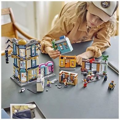 Конструктор LEGO Creator Центральна вулиця (31141)